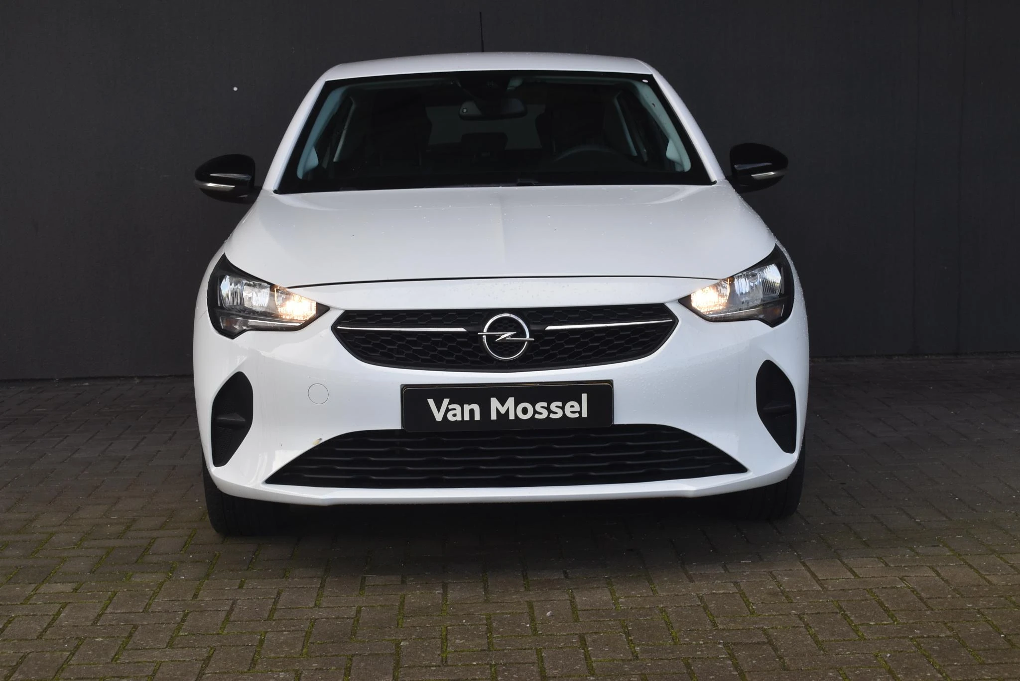 Opel-Corsa-e-image-1