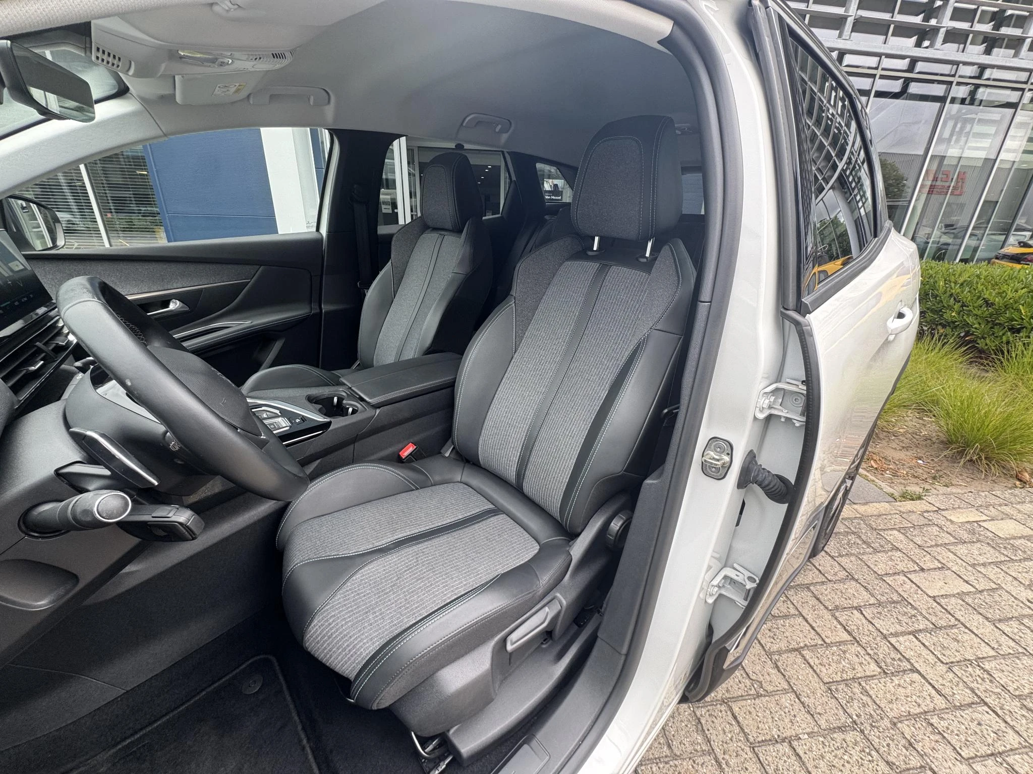 Peugeot-3008-image-16