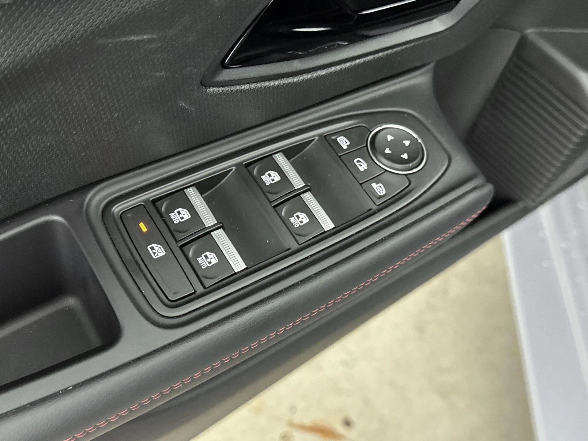 Renault-Clio-image-14
