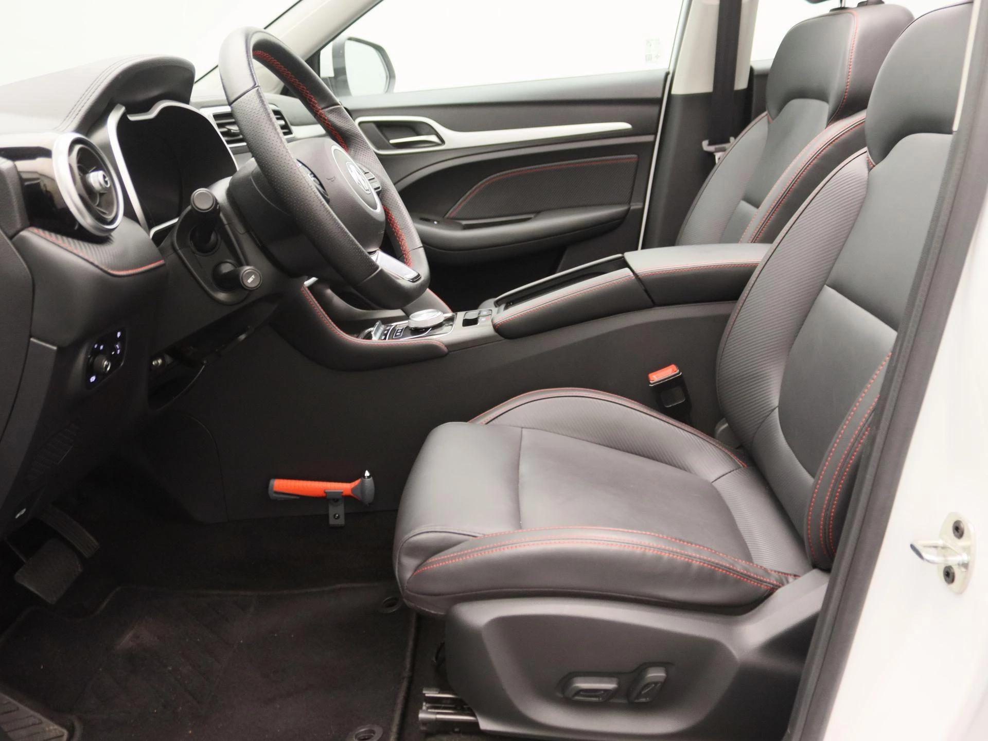 MG ZS EV Long Range Luxury 70 kWh