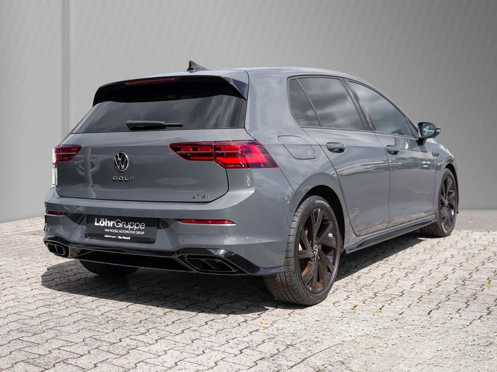 Volkswagen-Golf-image-3