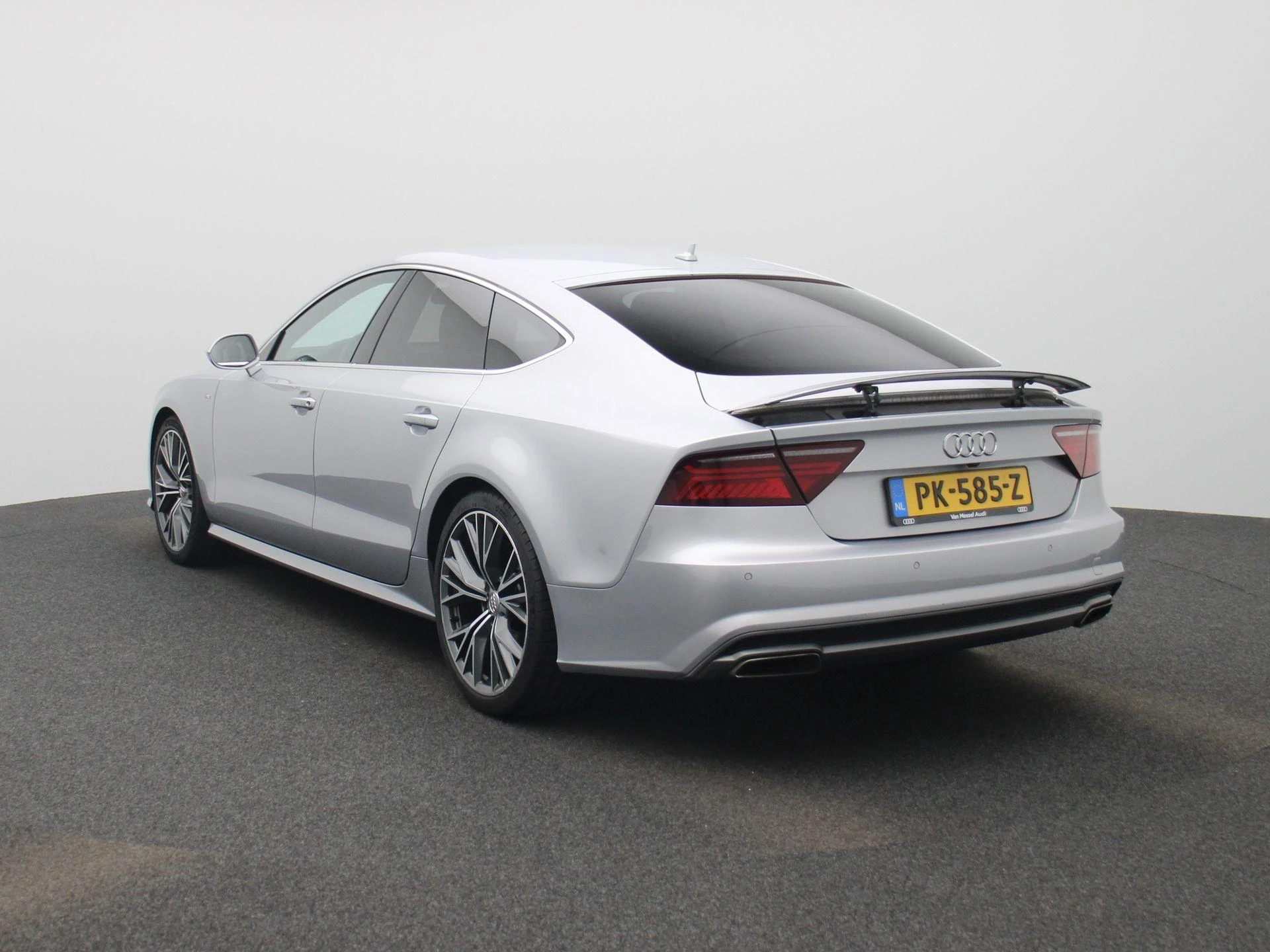Audi-A7-image-1