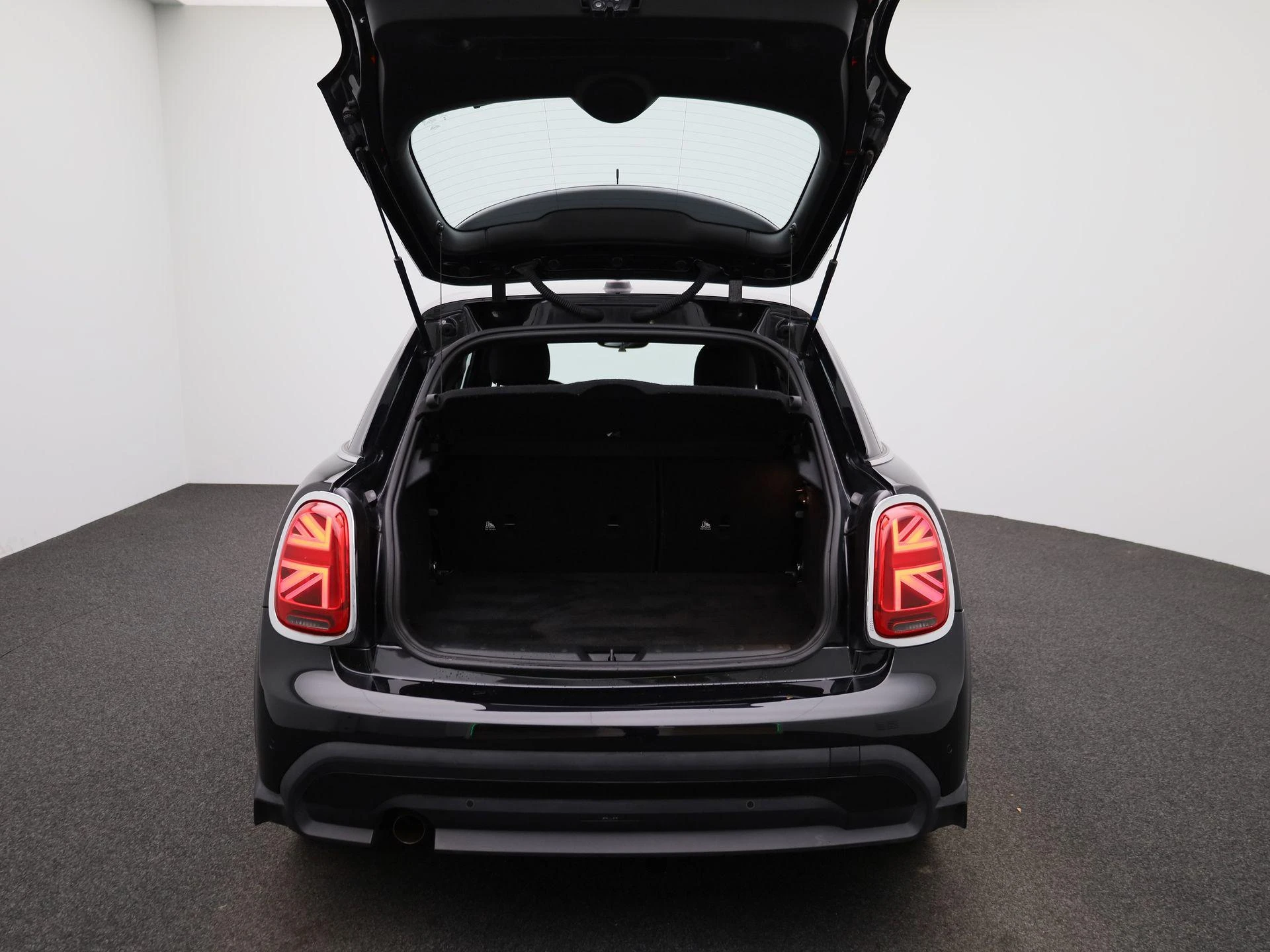 MINI-One-image-10