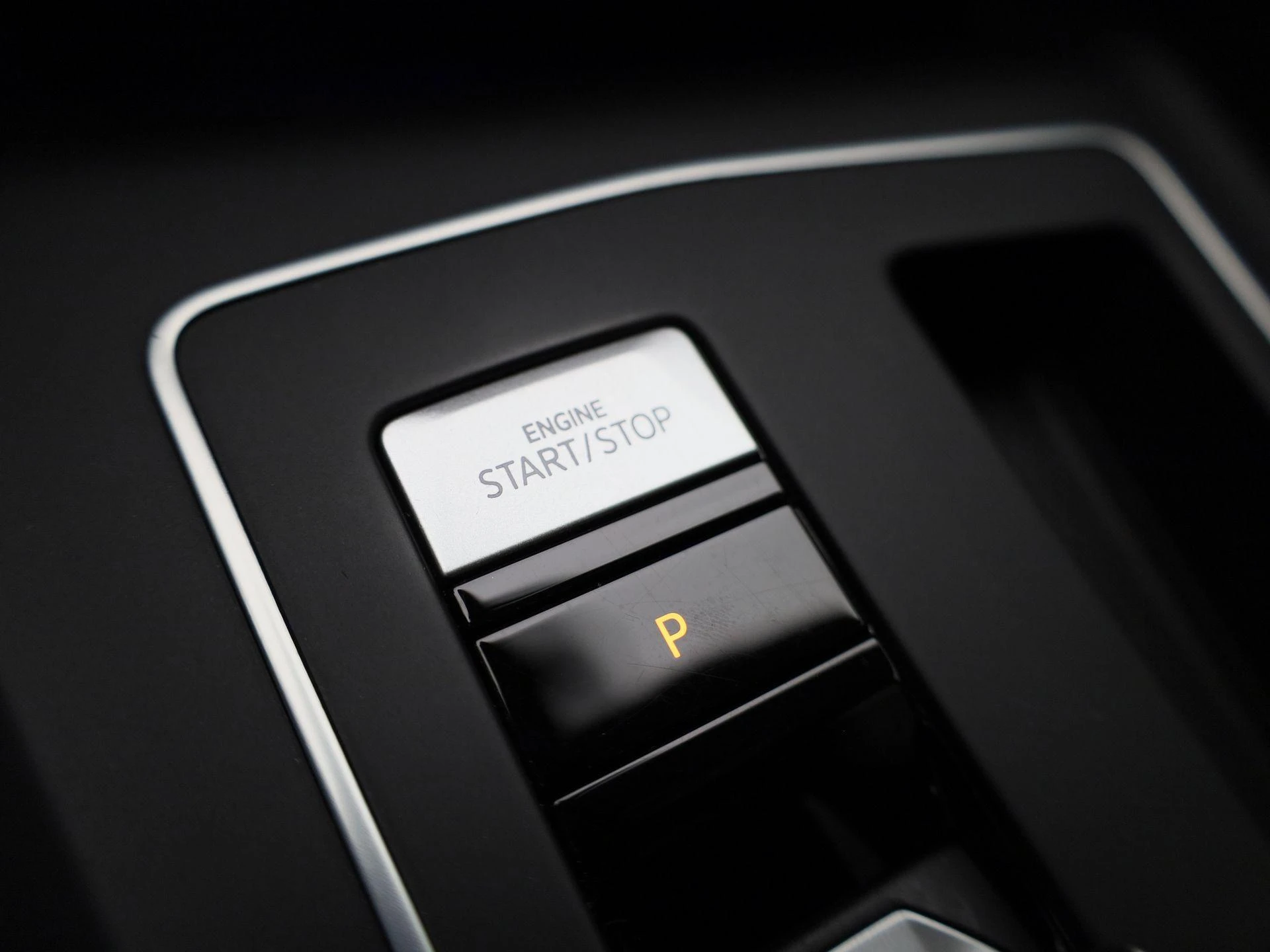 Volkswagen-Golf-image-30