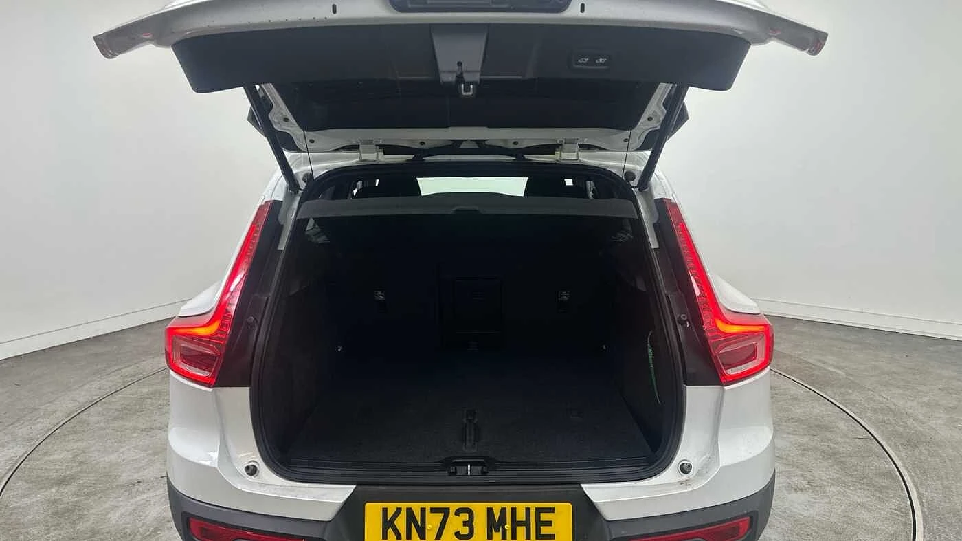 Volvo-XC40-image-14
