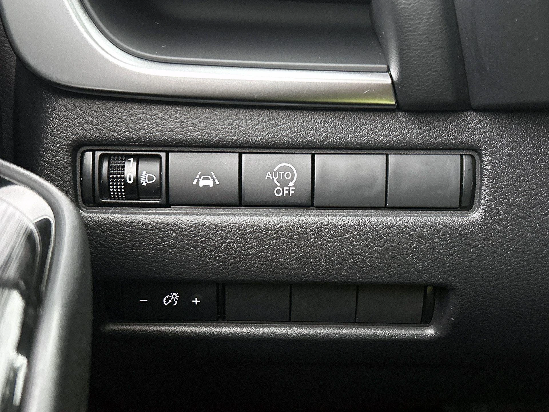 Nissan-QASHQAI-image-12