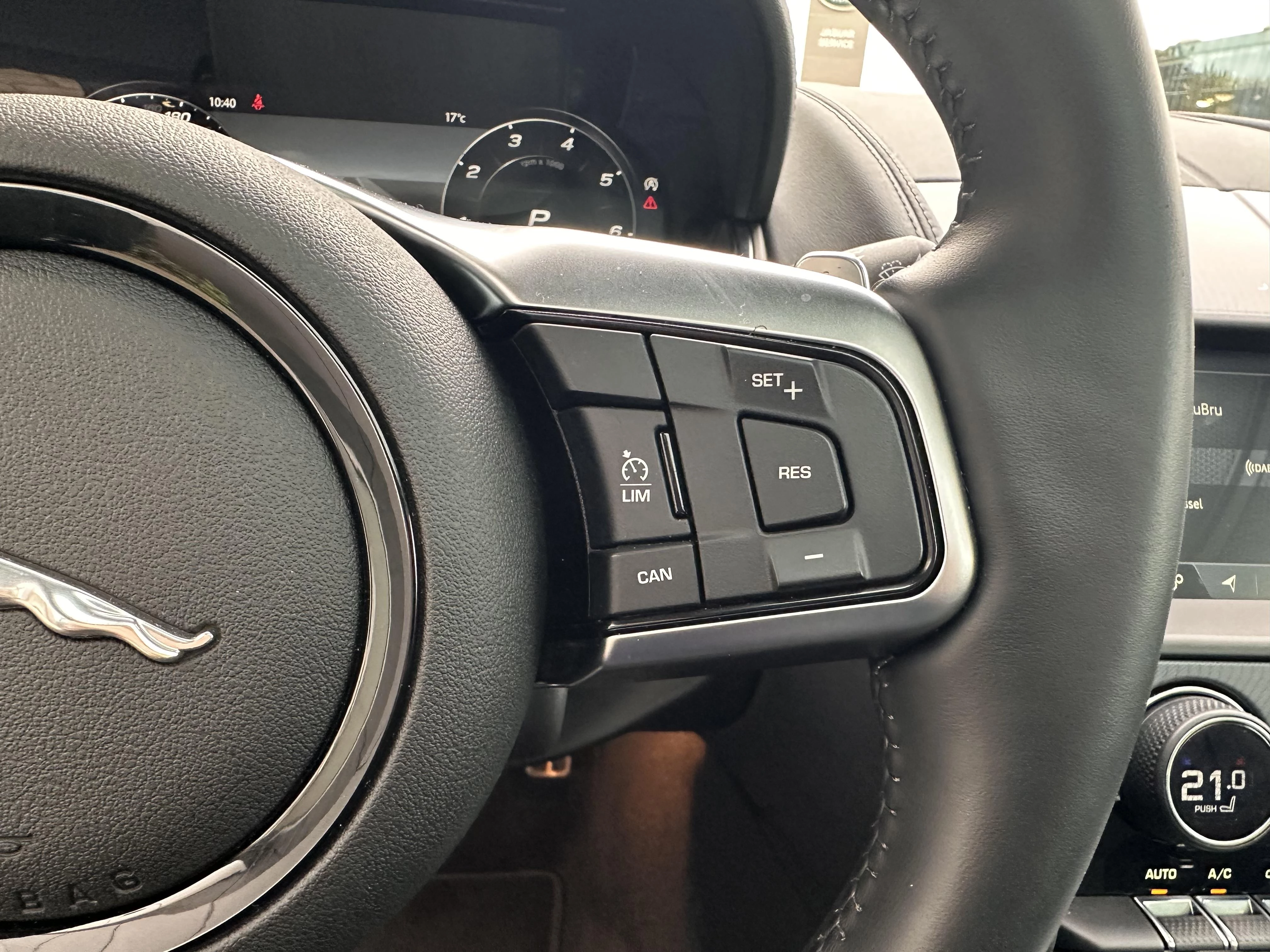 Jaguar-F-Type-image-15