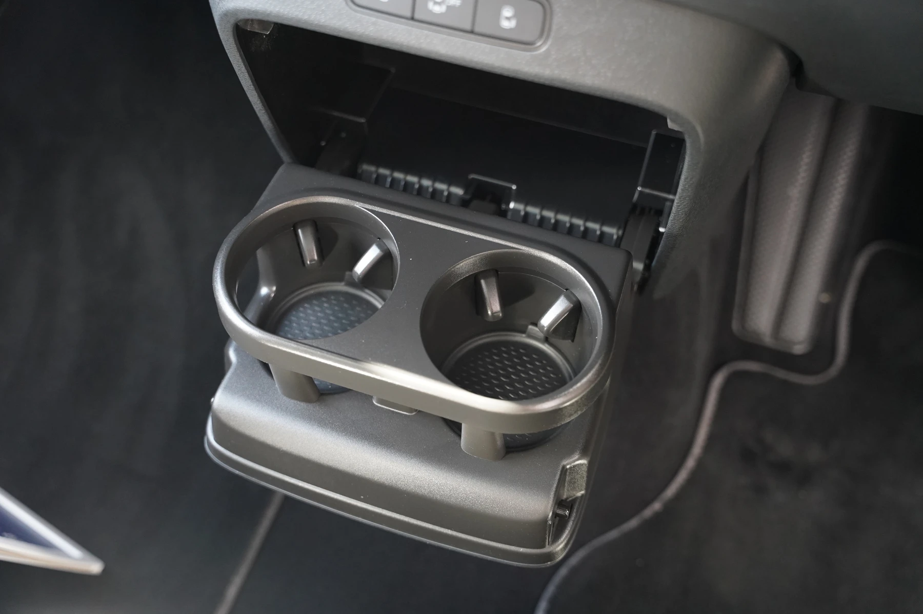 Volkswagen-ID. Buzz-image-21