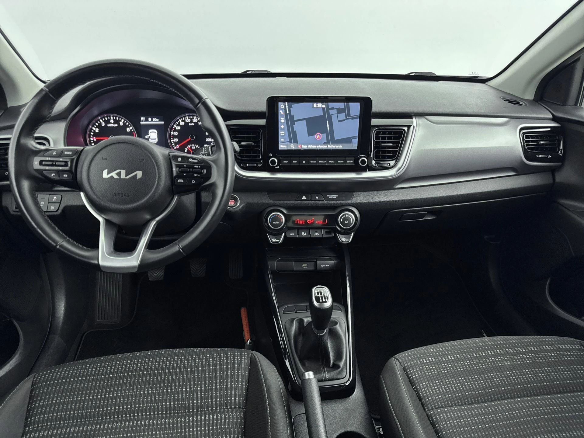 Kia-Stonic-image-15
