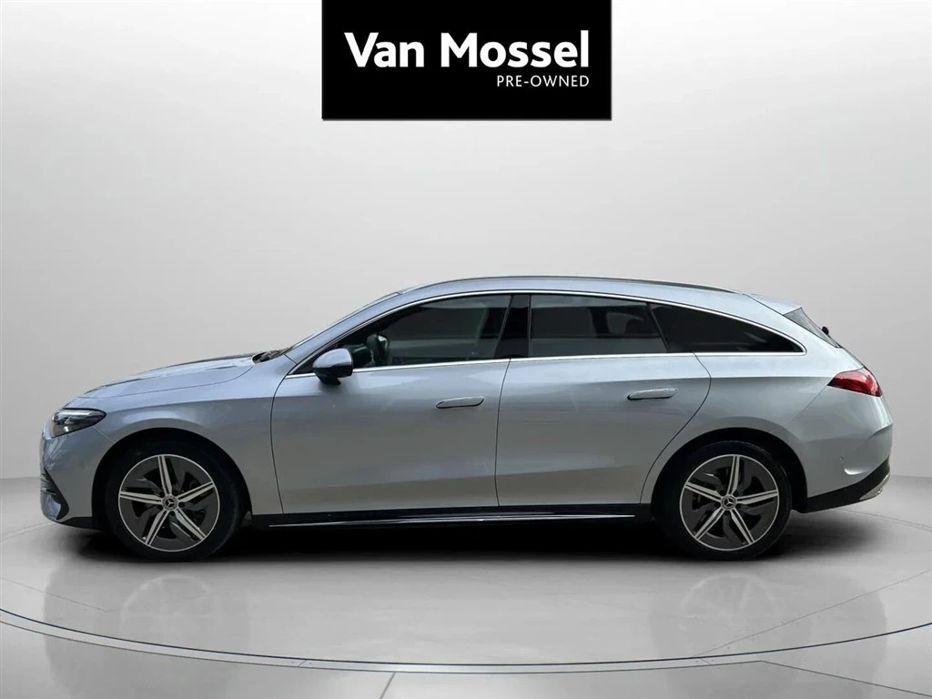 Mercedes-Benz-CLA-image-7