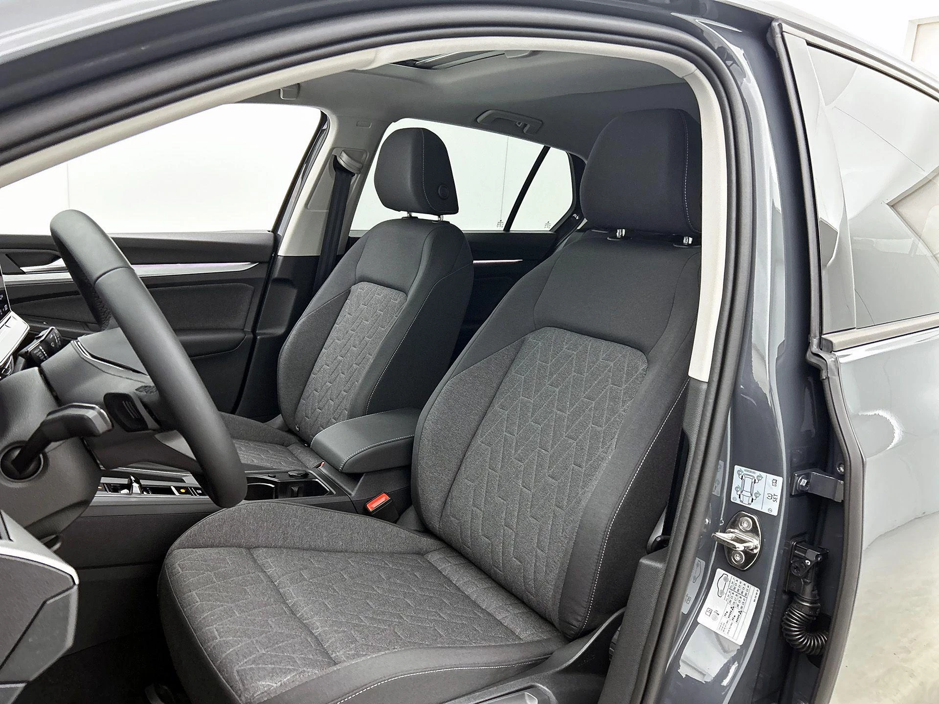 Volkswagen Golf 1.5 eHybrid Life Edition 204pk