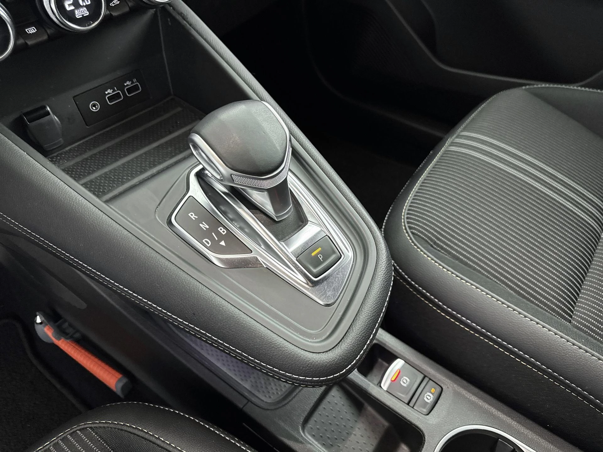 Renault Captur 1.6 E-Tech Plug-In Hybrid E-Tech Engineered 160PK