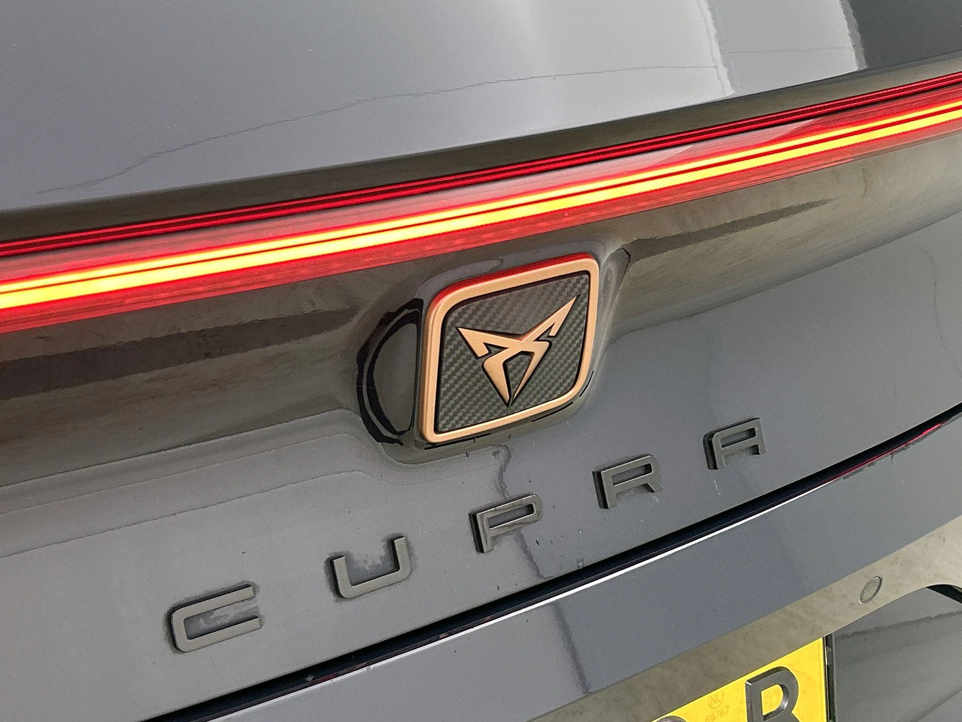 CUPRA-Leon-image-16