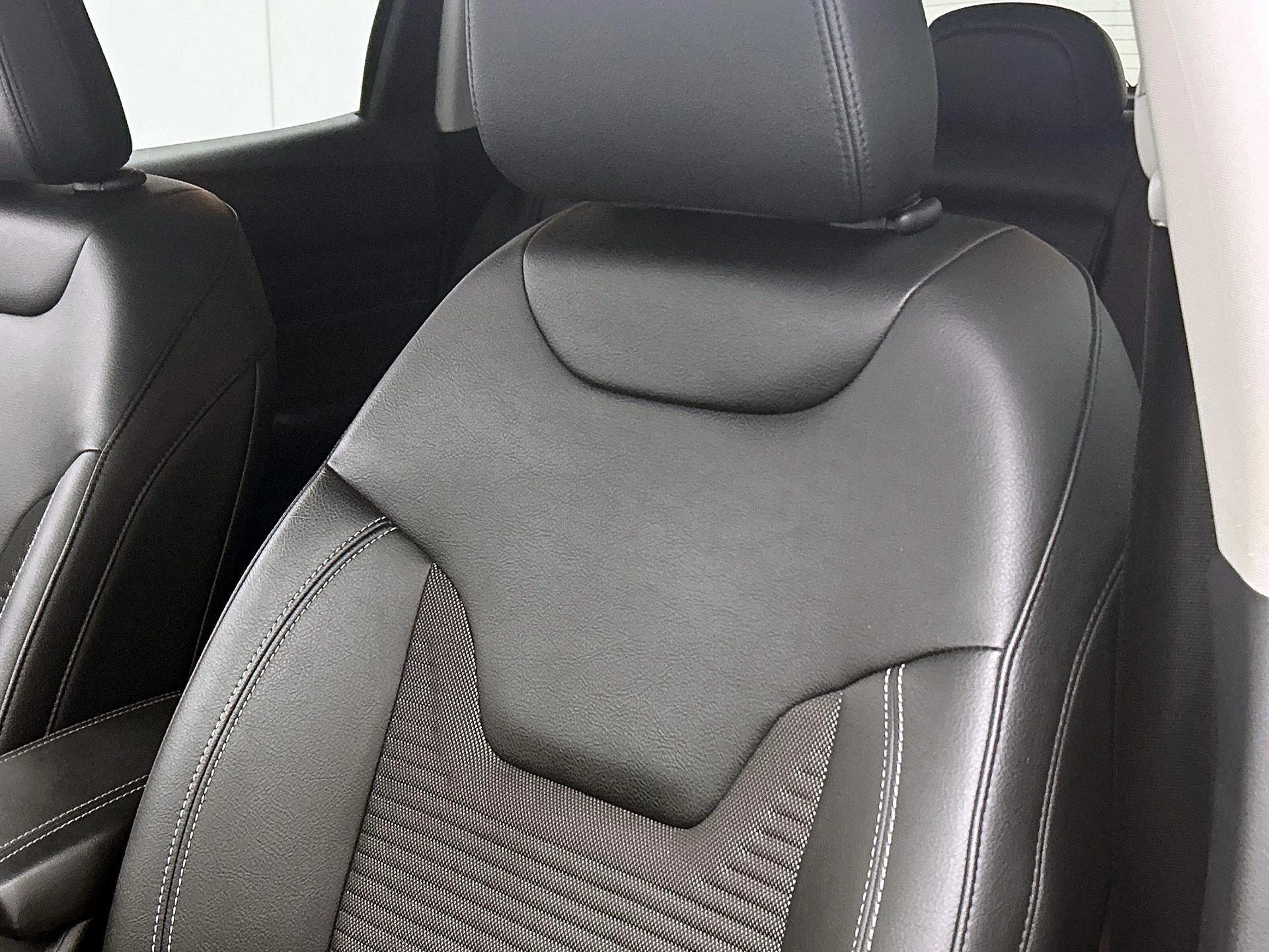 Jeep-Compass-image-15