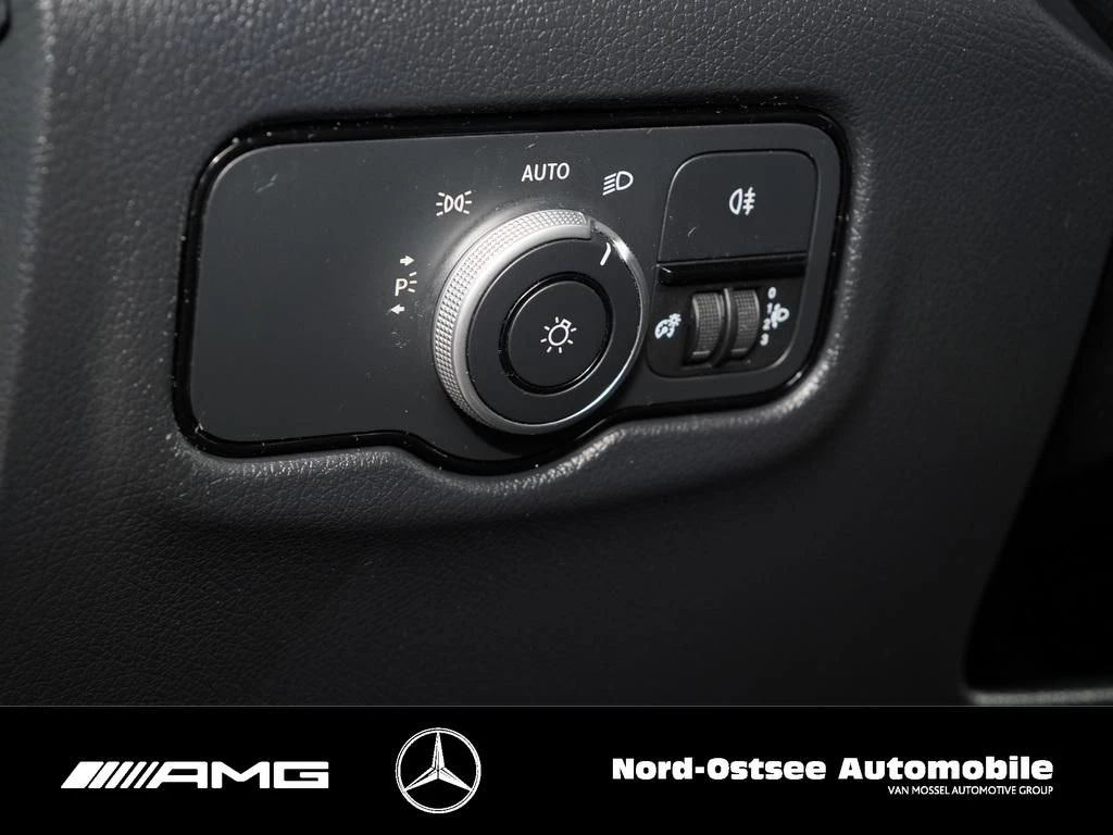 Mercedes-Benz-Vito-image-6