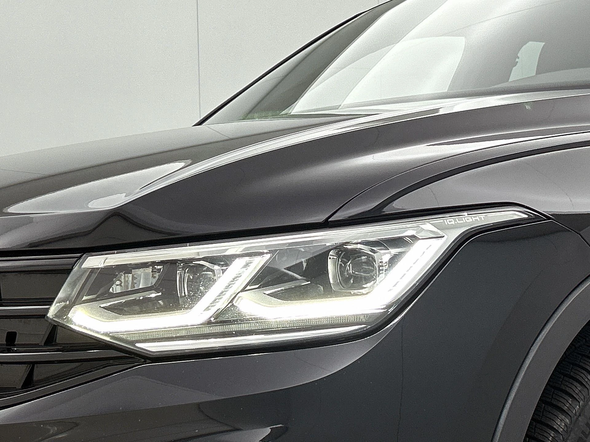 Volkswagen-Tiguan-image-30