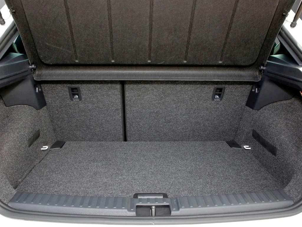 SEAT-Ibiza-image-5