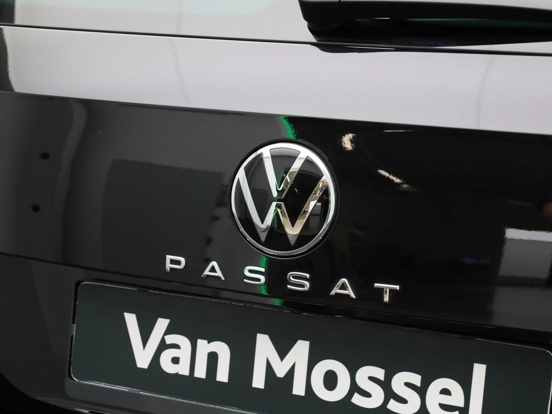 Volkswagen-Passat-image-38
