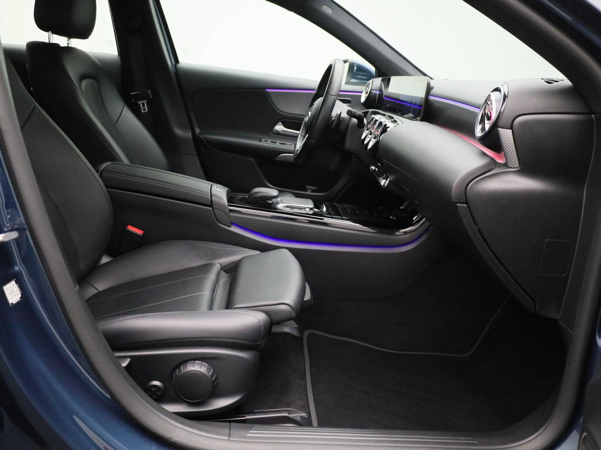 Mercedes-Benz A-Klasse A 200 d Business Solution
