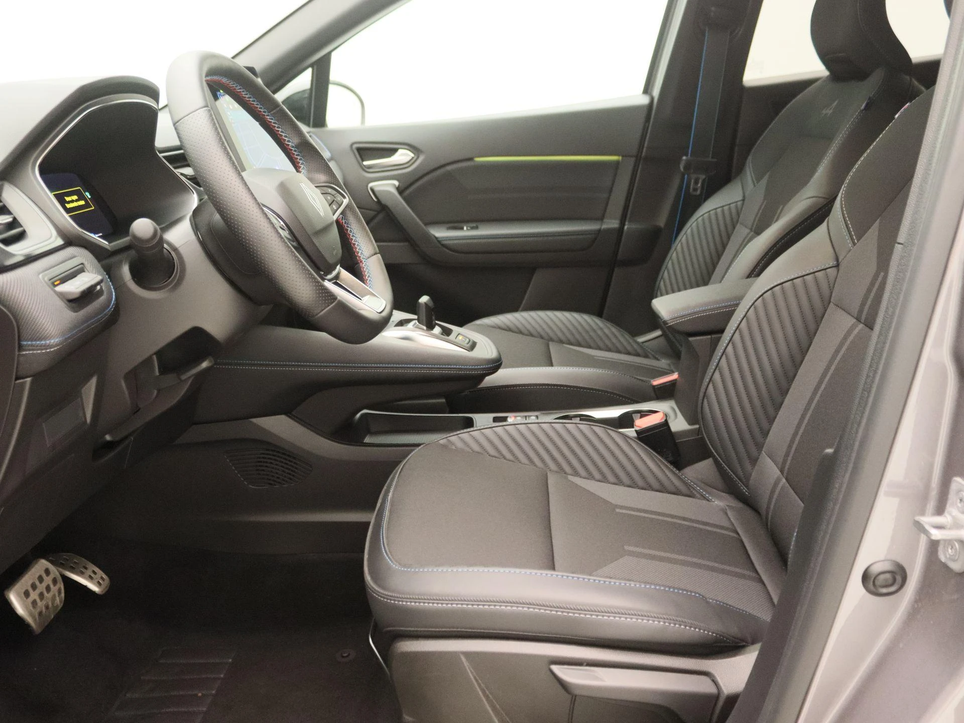 Renault-Captur-image-11