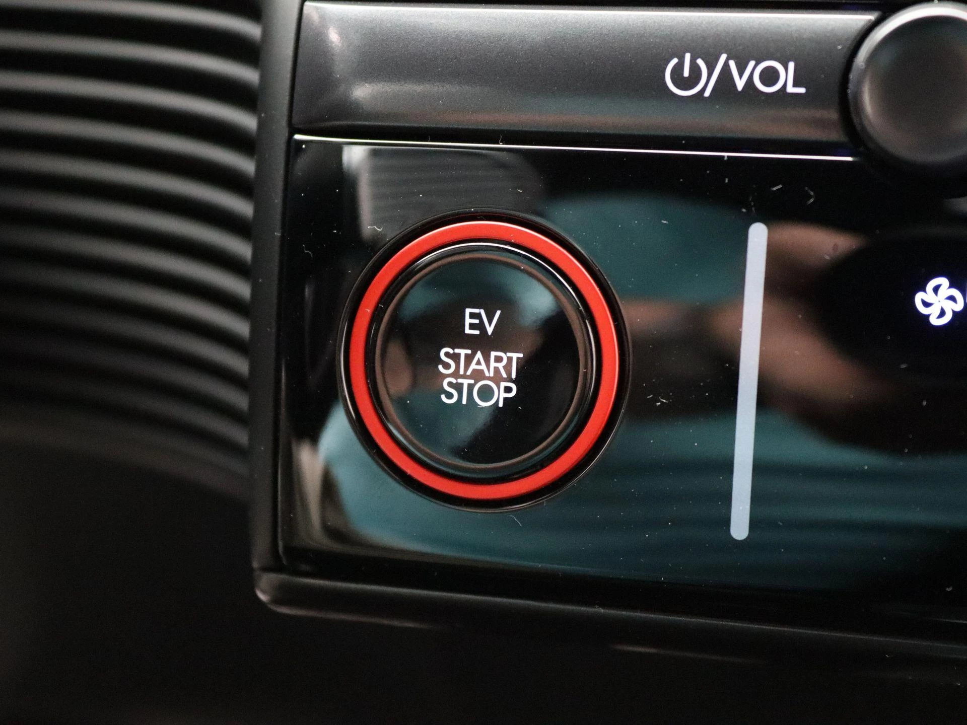 Hyundai-IONIQ 5-image-16