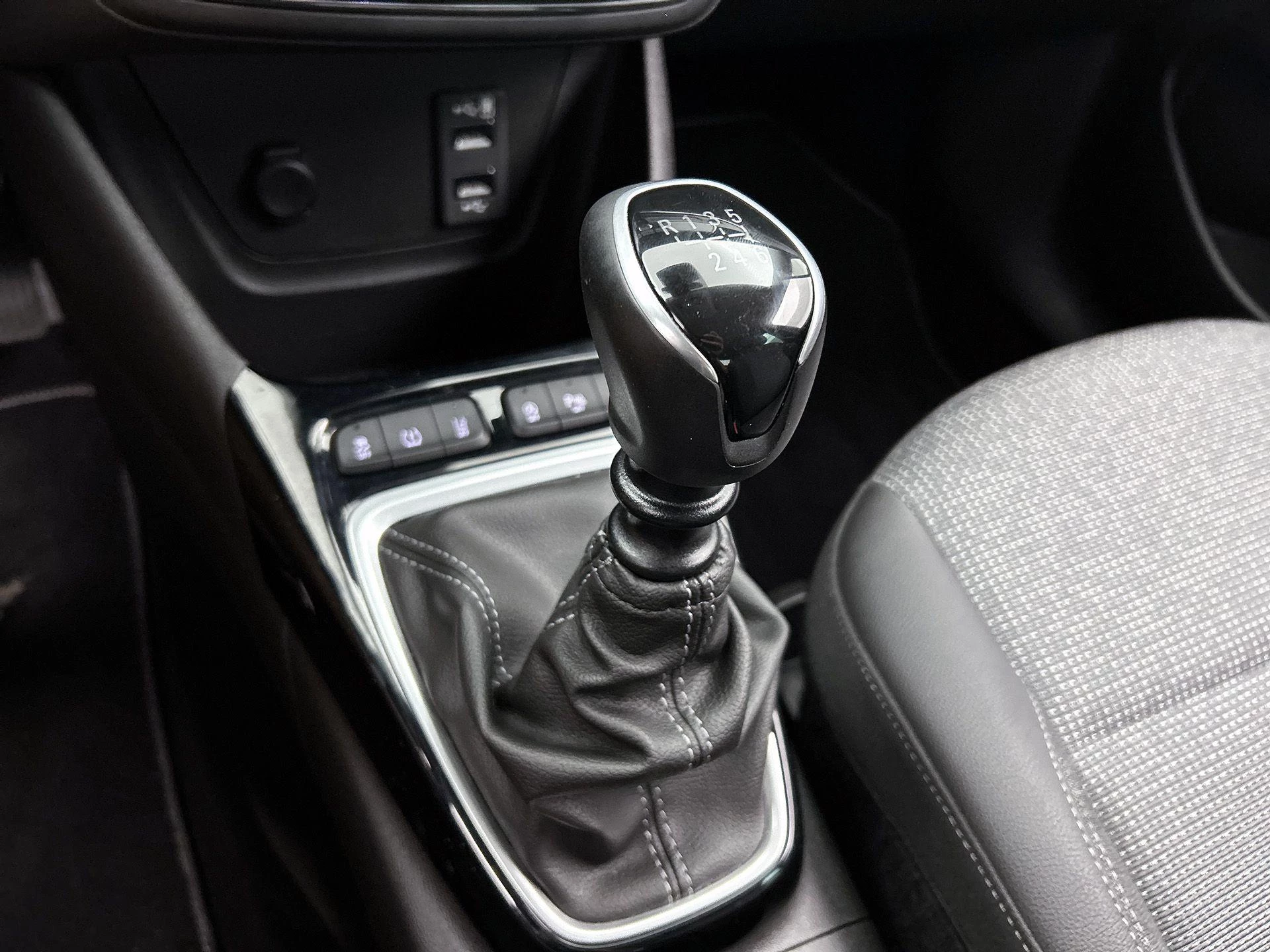 Opel-Crossland-image-27