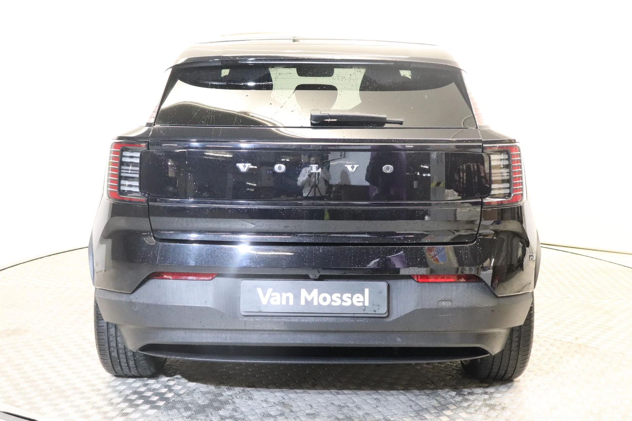 Volvo EX30 Single Motor Extended Range Core