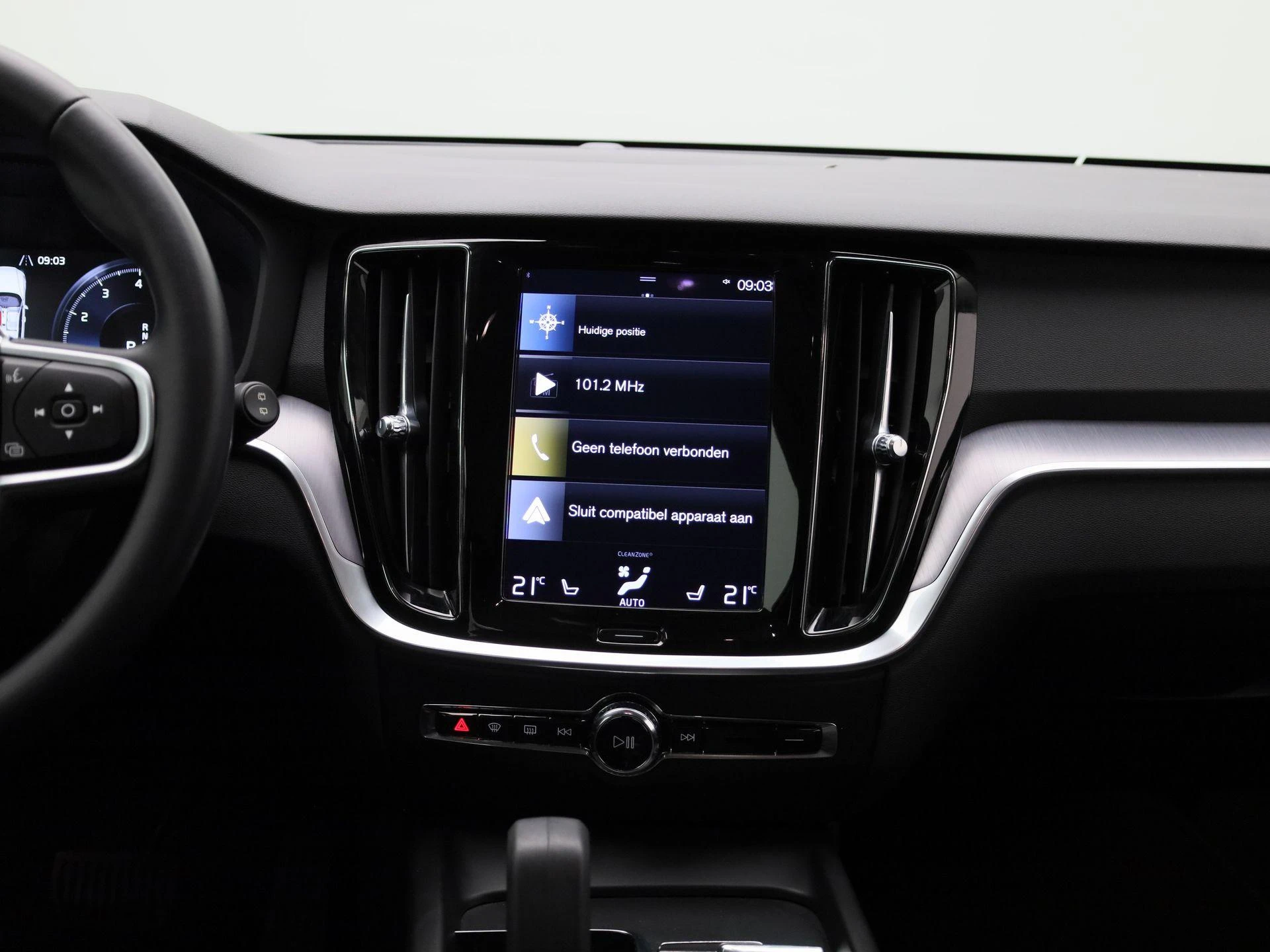 Volvo-V60-image-9