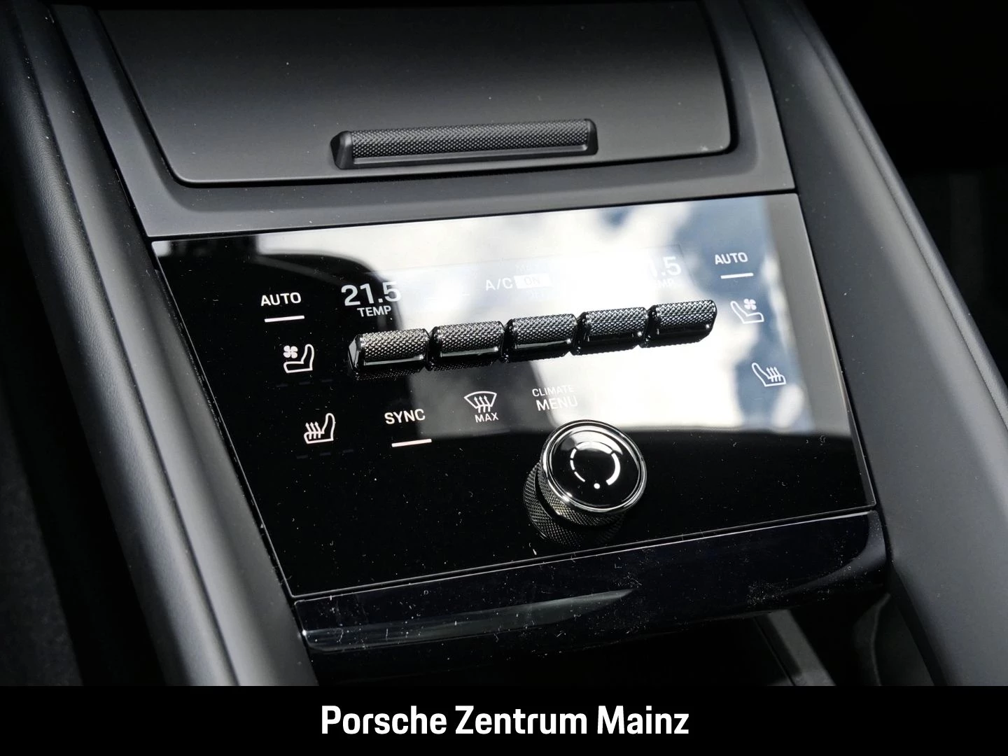 Porsche Macan BOSE Sitzbelüftung Abstandstempomat s