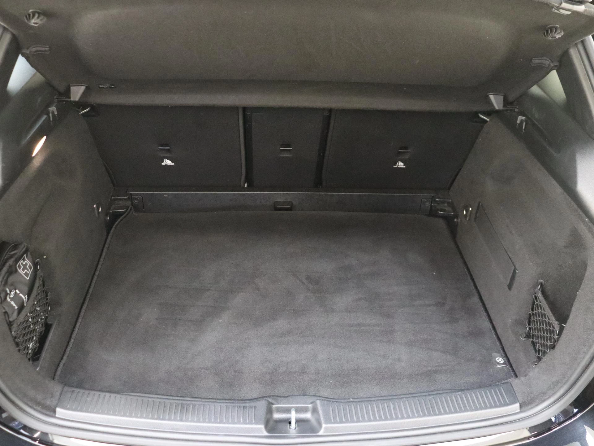 Mercedes-Benz-B-Klasse-image-30