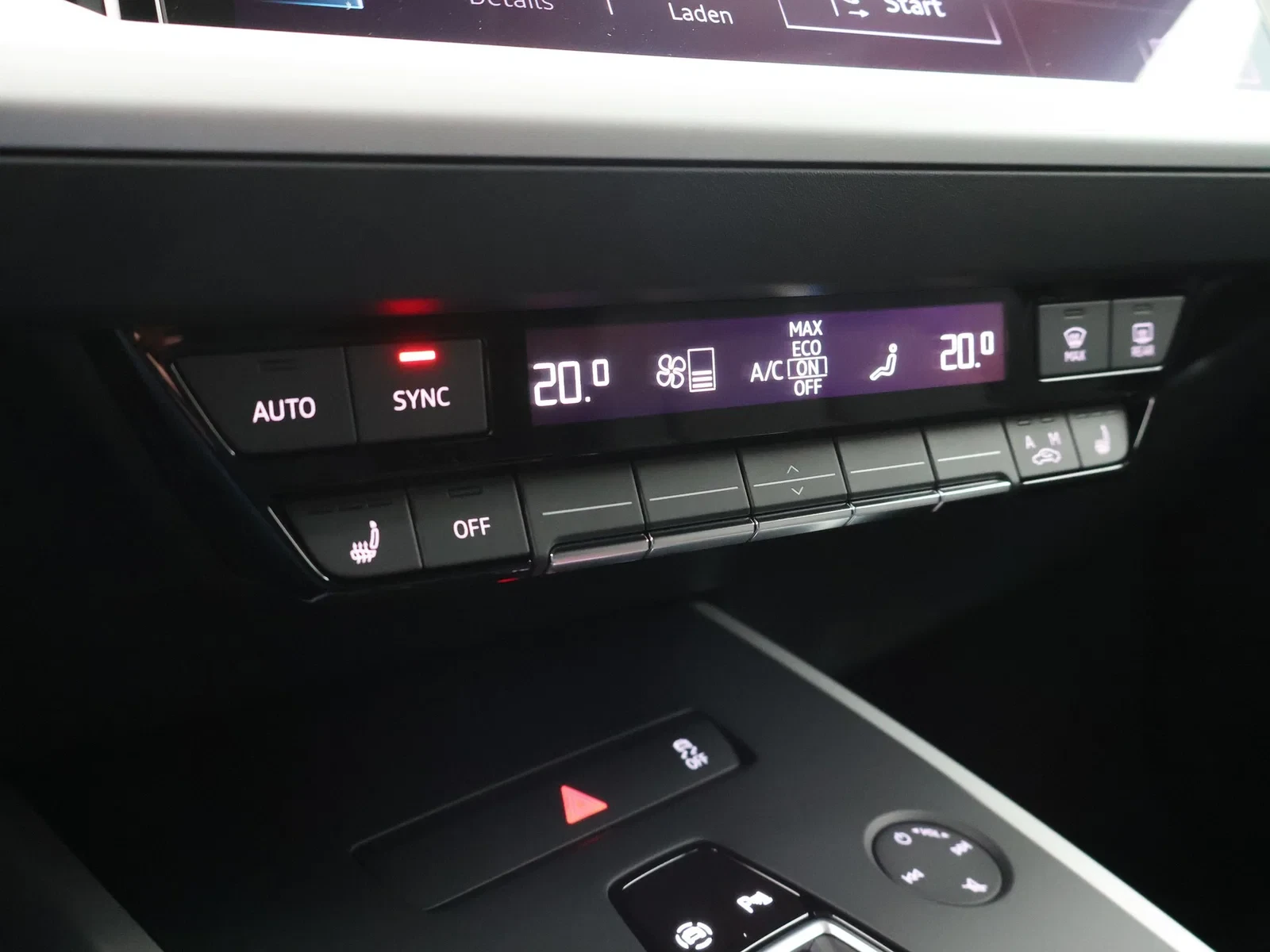 Audi Q4 e-tron Audi Q4 Attraction 40 e-tron 150,00 kW / DEMO