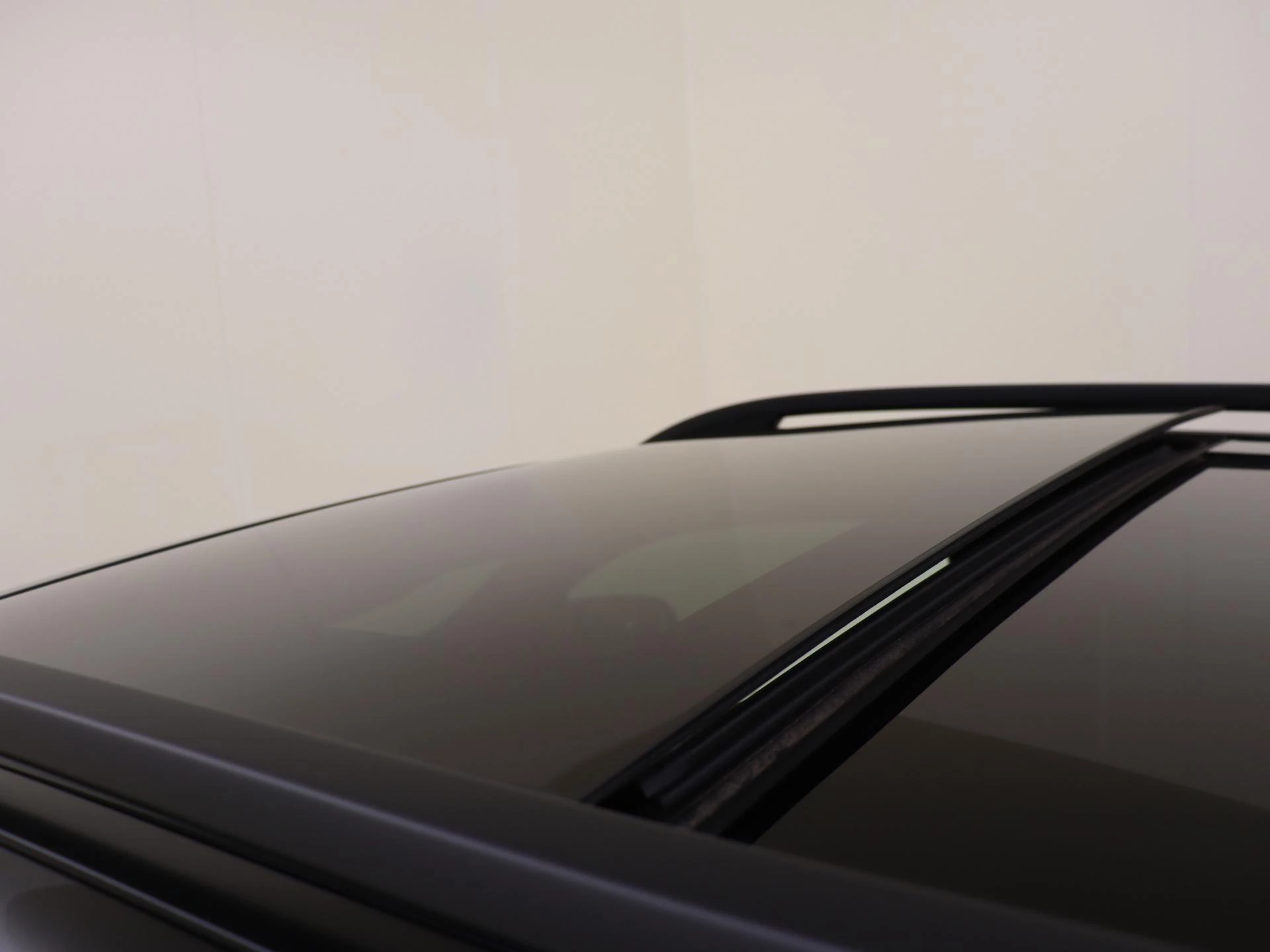 Mercedes-Benz-GLE-image-38