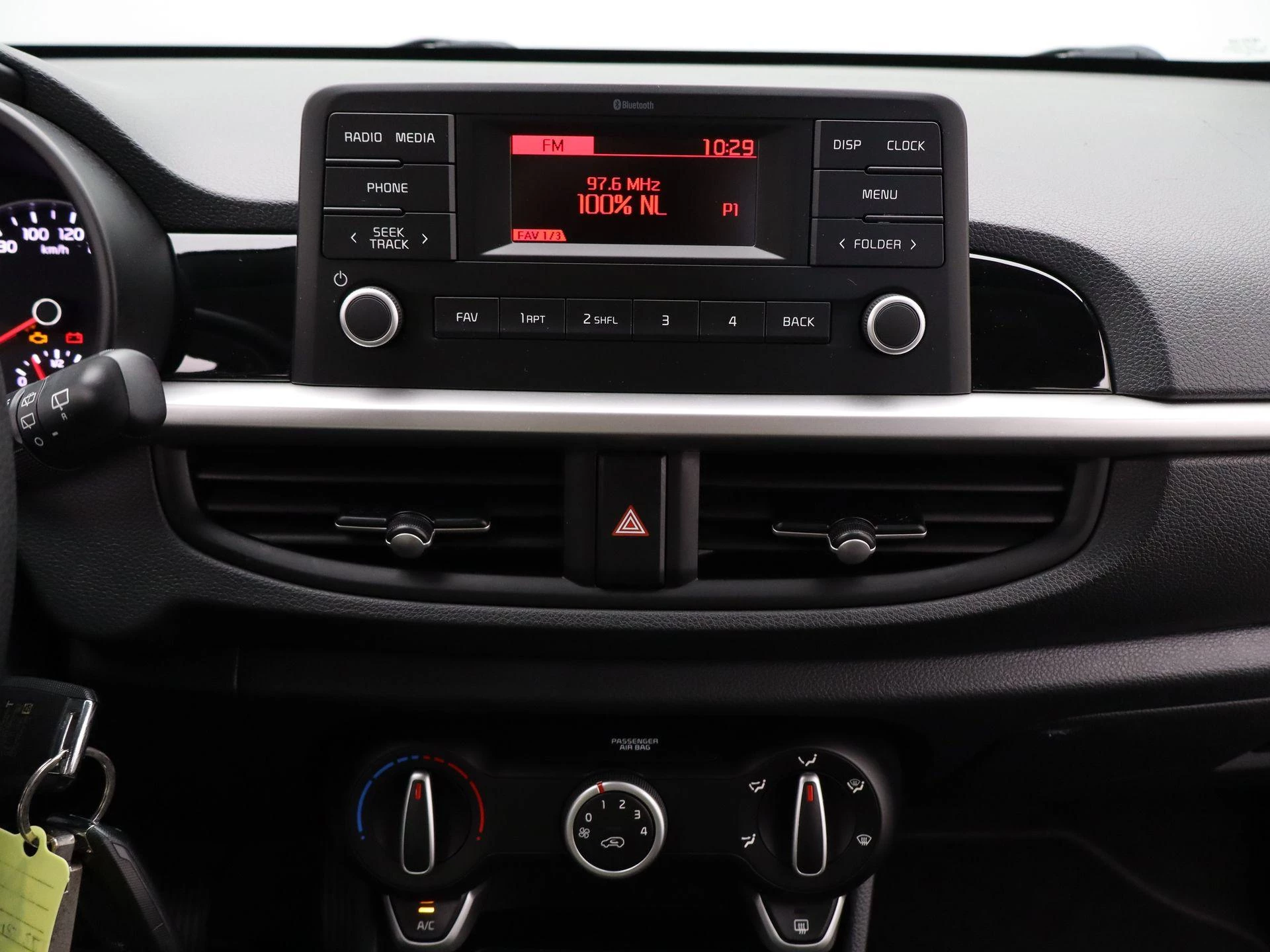 Kia-Picanto-image-10