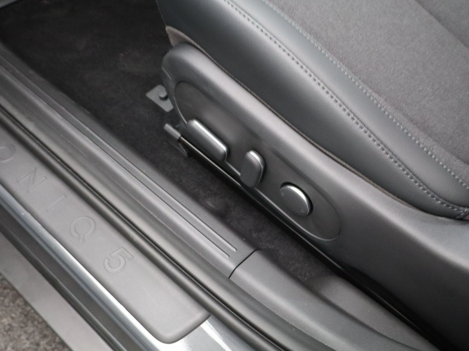 Hyundai-IONIQ 5-image-30