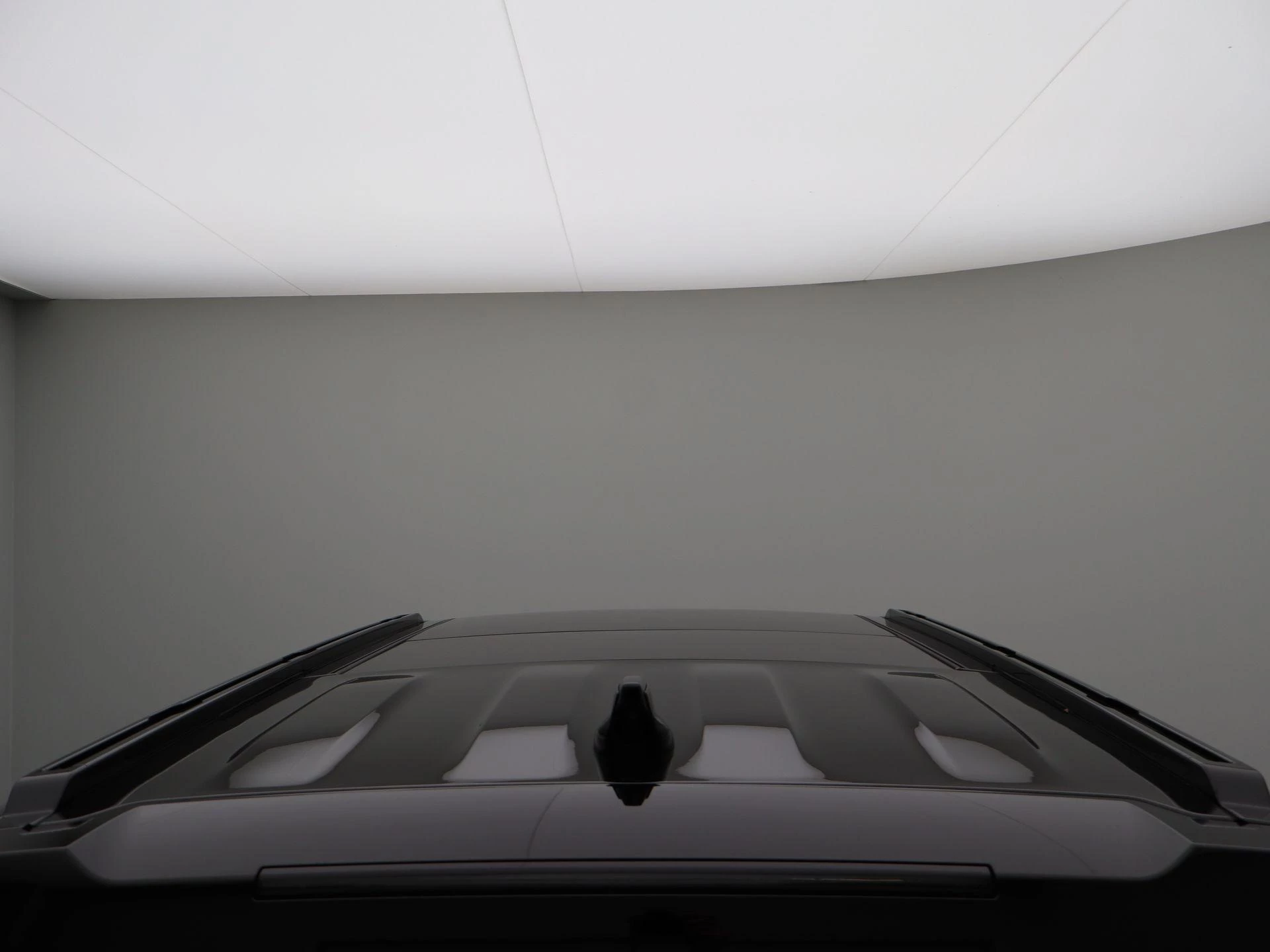 Land Rover-Defender-image-45