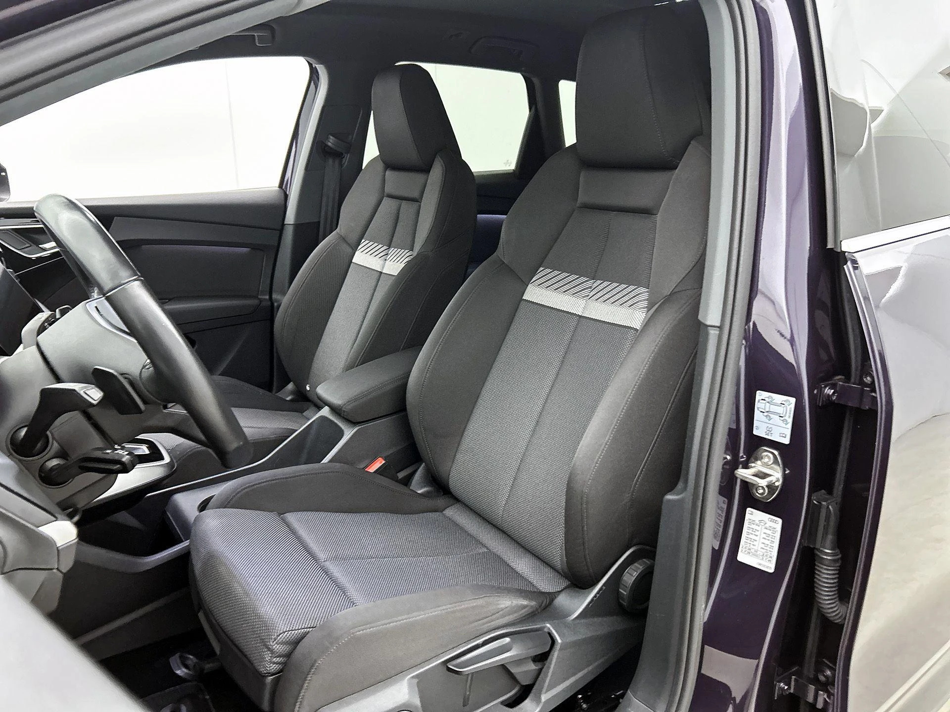 Audi-Q4 e-tron-image-9