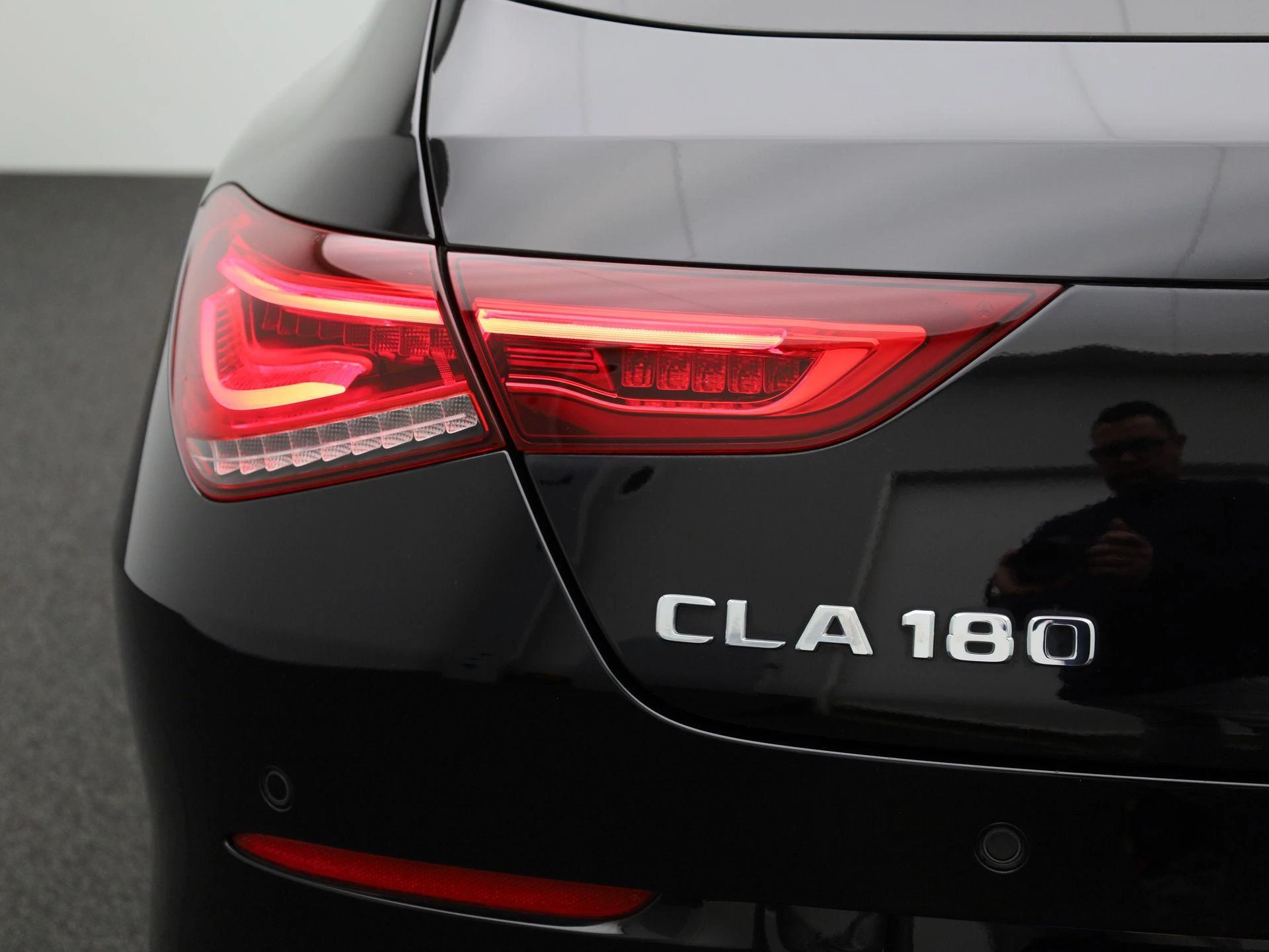 Mercedes-Benz-CLA-image-33