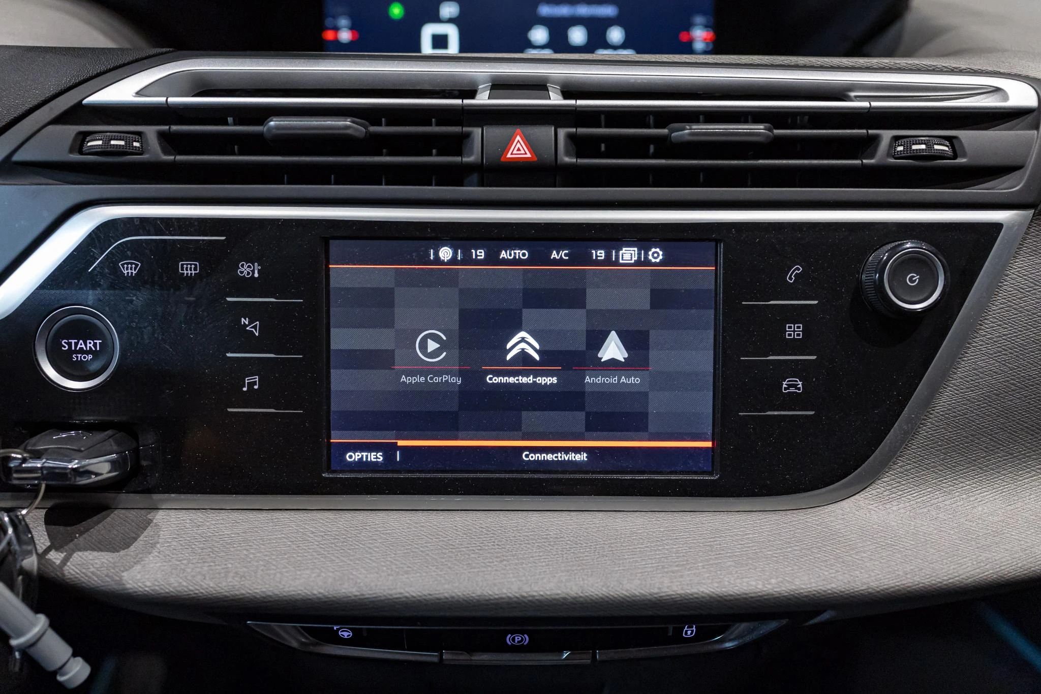 Citroën-C4 Spacetourer-image-26