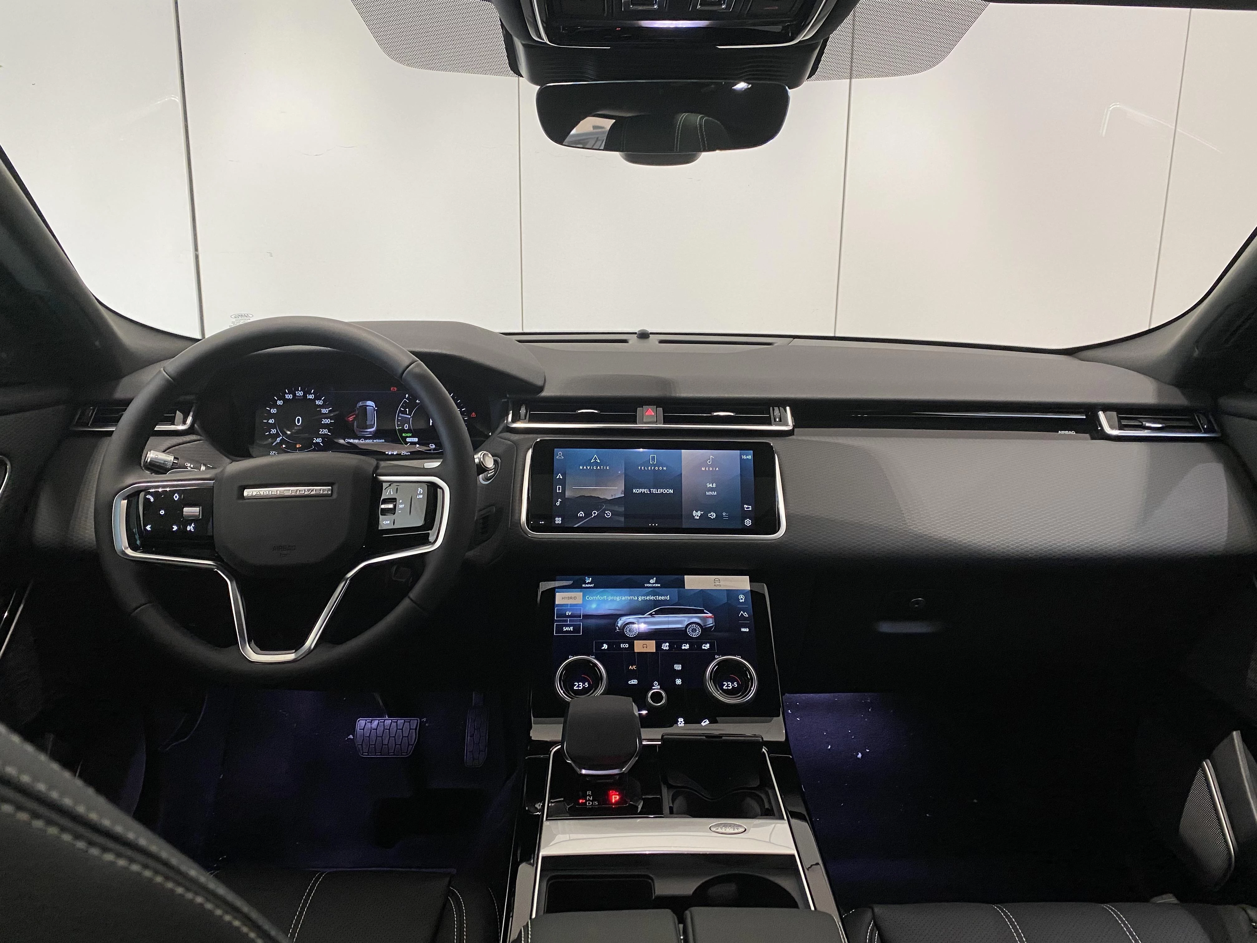Land Rover Range Rover Velar SE P400e