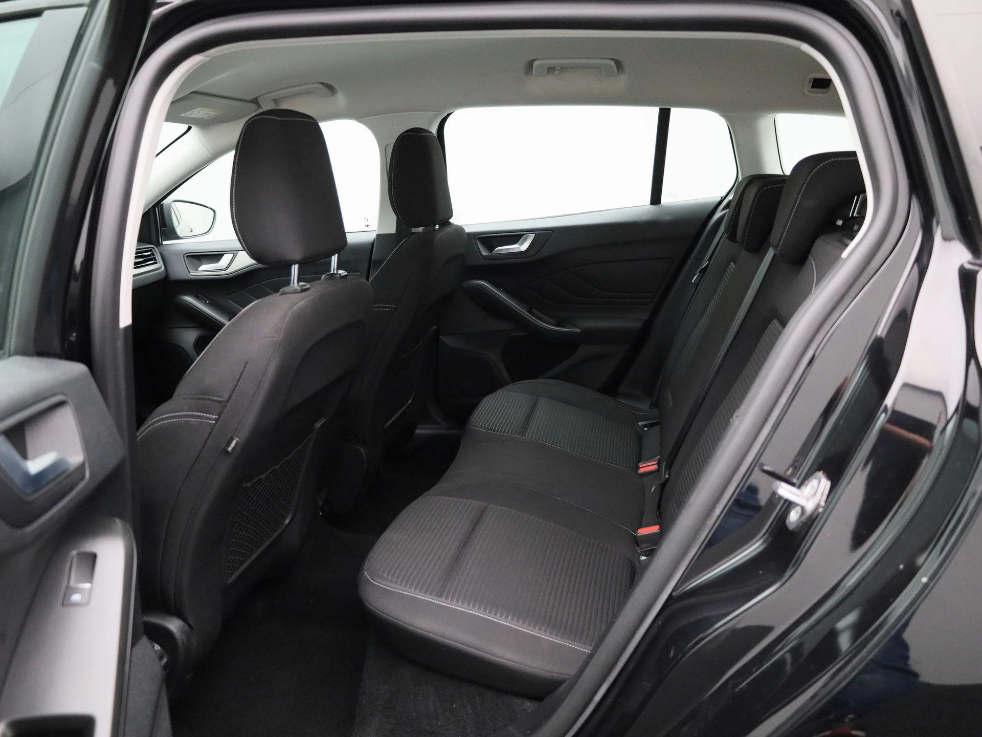 Ford Focus Wagon 1.0 EcoBoost Hybrid Titanium