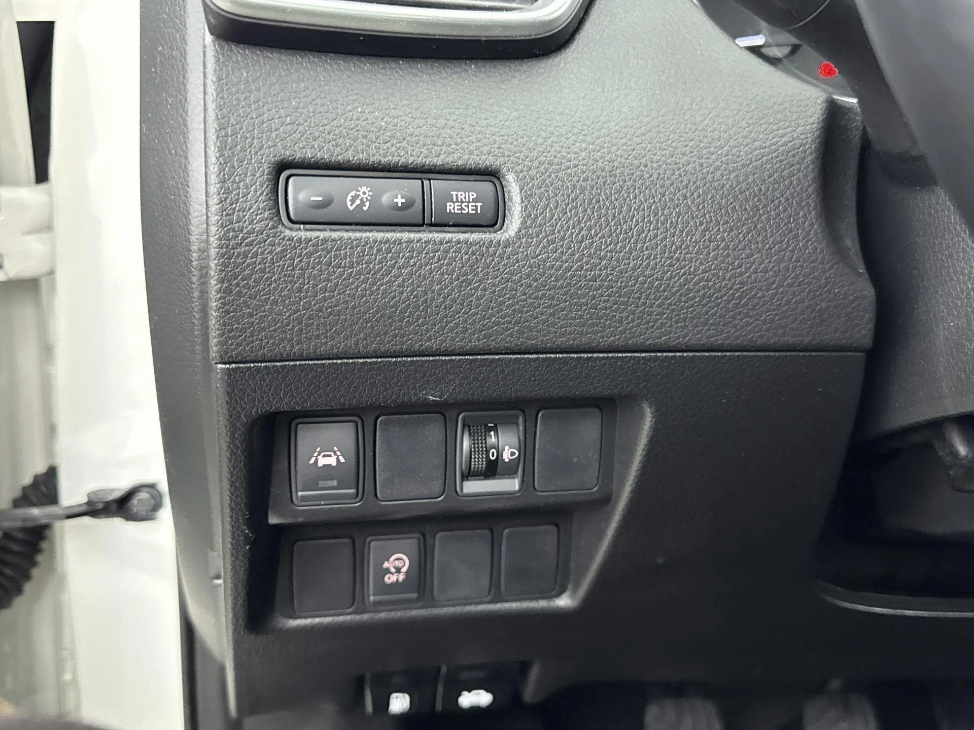 Nissan-QASHQAI-image-23