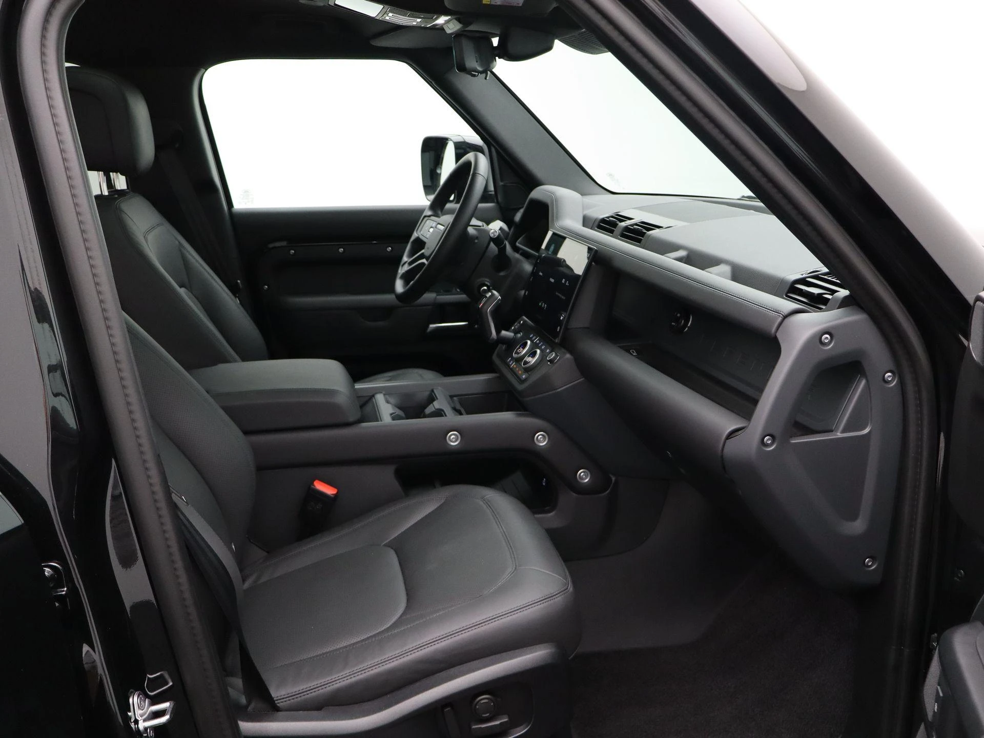 Land Rover Defender 110 2.0 P300e 110 X-Dynamic HSE