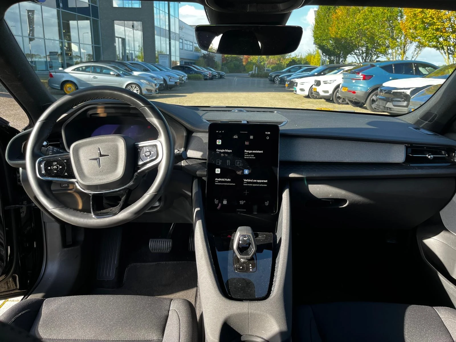 Polestar-2-image-13