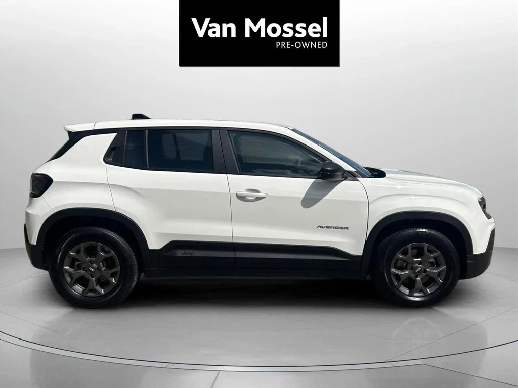 Jeep-Avenger-image-3