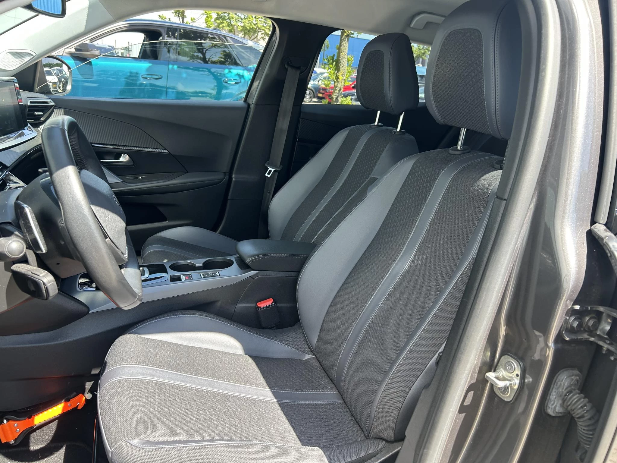 Peugeot-2008-image-20