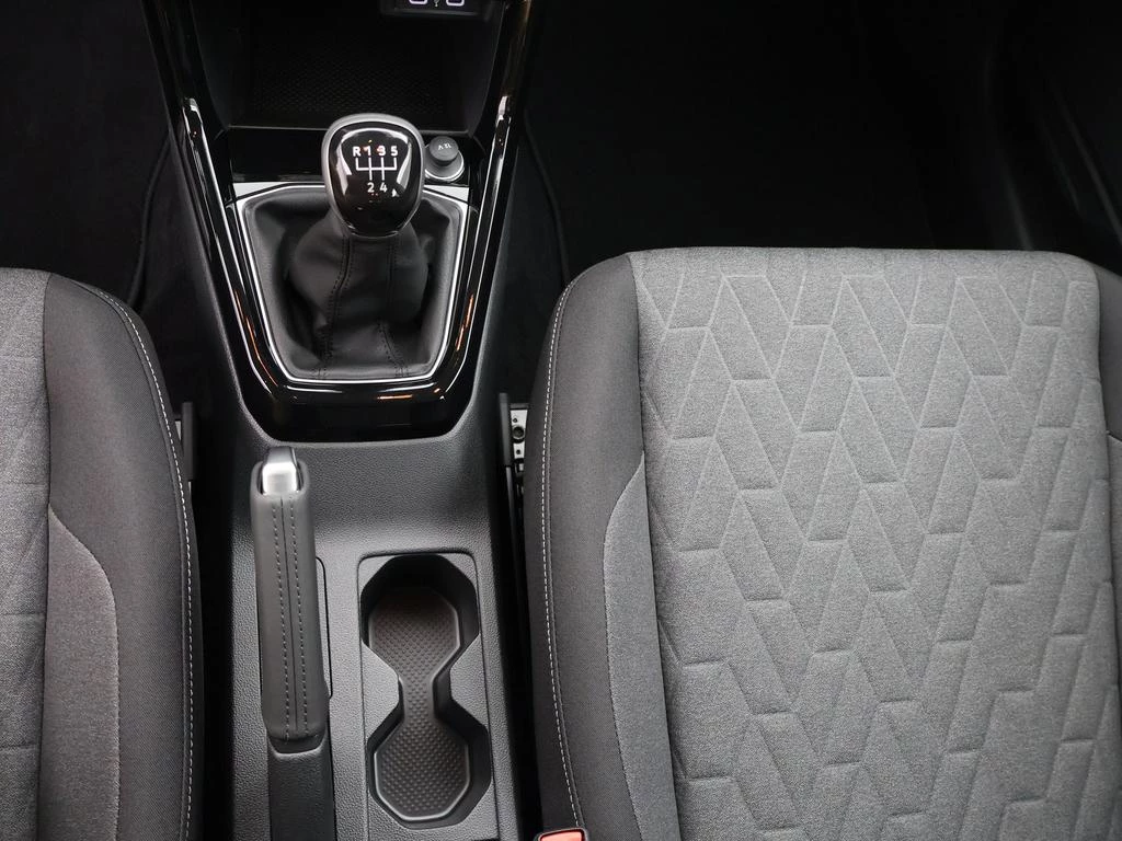 Volkswagen-T-Cross-image-20