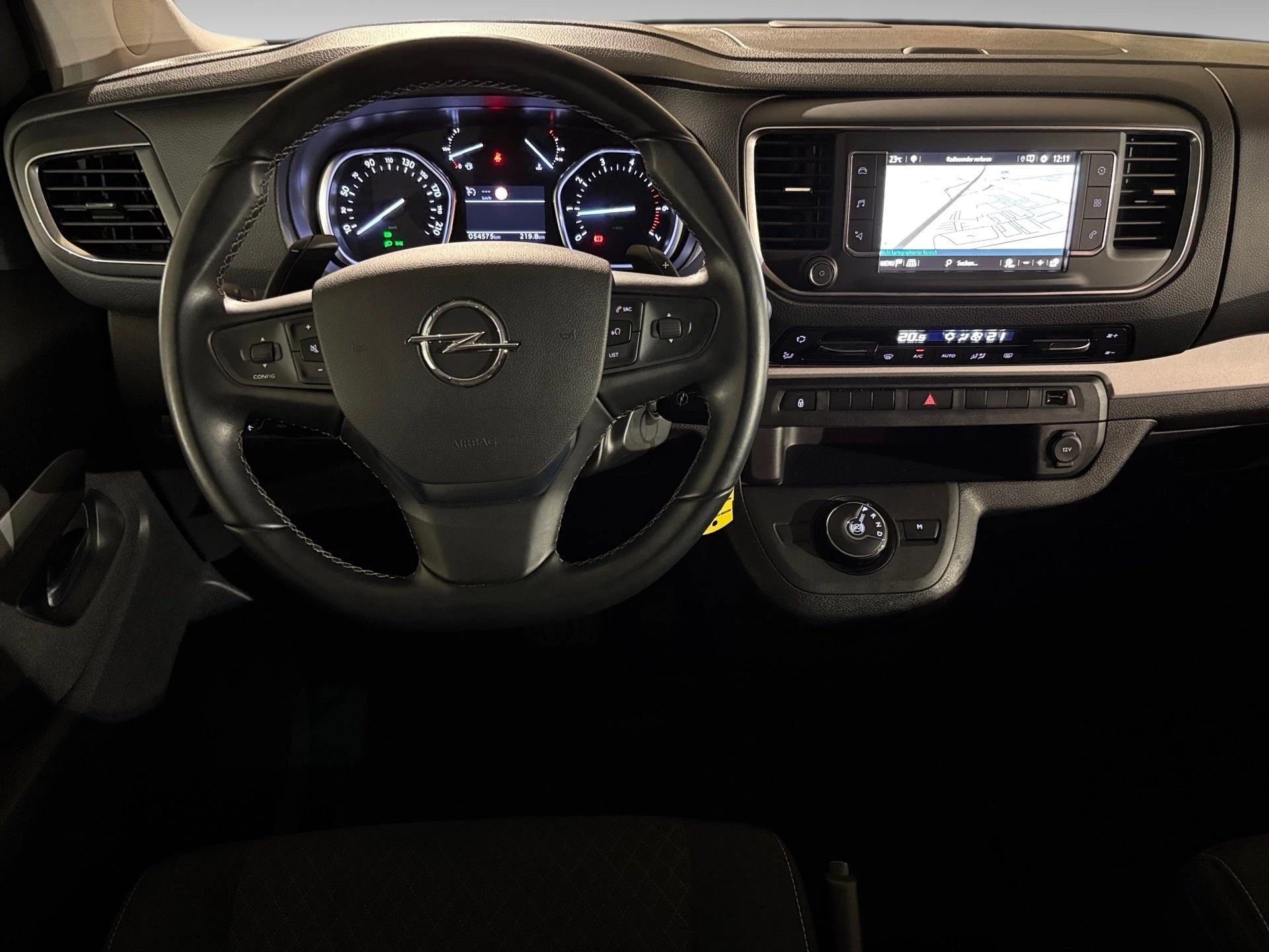 Opel-Zafira-image-10