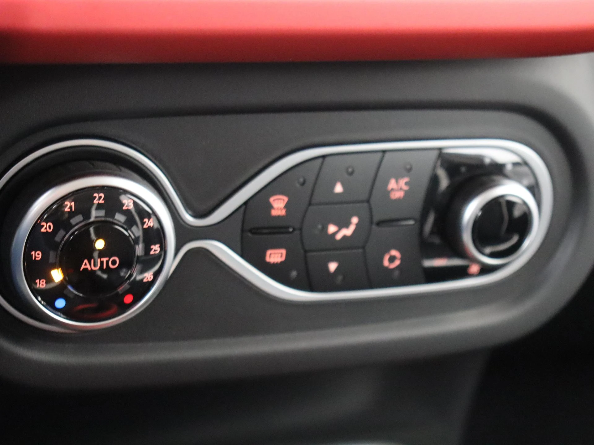 Renault-Twingo-image-19