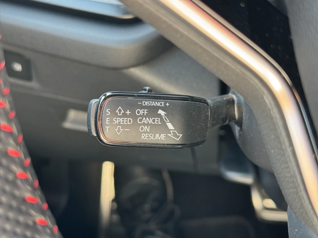 Škoda Octavia Combi 2.0 TSI RS *PANO*CANTON*MATRIX*ACC*DCC*