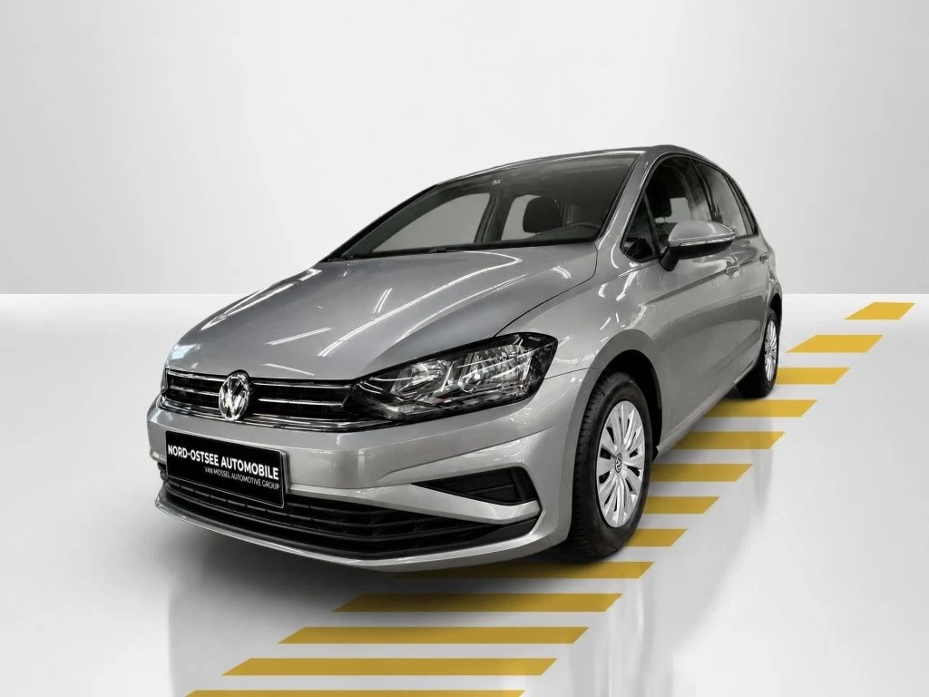 Volkswagen-Golf Sportsvan-image-1
